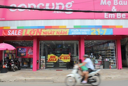 Phó thủ tướng yêu cầu sớm kết luận vụ Con Cưng Một cửa hàng thuộc hệ thống siêu thị của Con Cưng tại TP HCM. Ảnh: Phương Đông