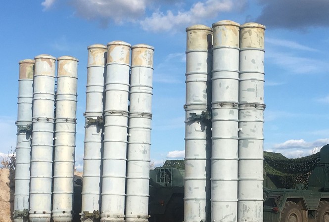 Nga tuyên bố sẽ ‘phủ sóng’ S-400 quanh Thổ Nhĩ Kỳ Hệ thống phòng thủ S-400. Ảnh: Bộ Quốc phòng Nga