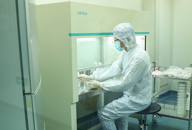 Trung Quốc dựng nhà máy sản xuất khẩu trang chỉ trong 6 ngày Ảnh minh hoạ: Tân Hoa Xã