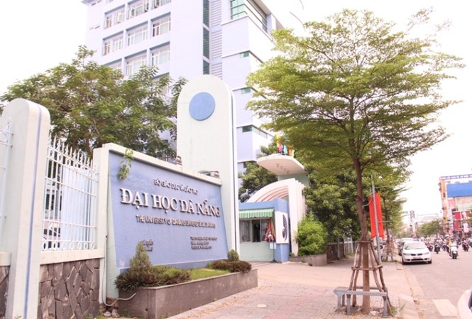 'Dự án Làng đại học đã treo 20 năm, không thể để treo thêm nữa' Dự án Làng Đại học Đà Nẵng khởi động từ năm 1997 và bị "treo" trong 20 năm. Đến tháng 2/2017, Thủ tướng Nguyễn Xuân Phúc chỉ đạo tái khởi động dự án này. Ảnh: Giang Thanh