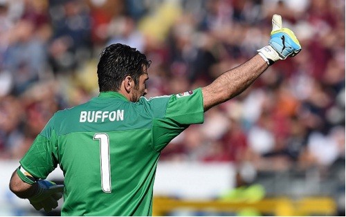 Buffon xác lập kỷ lục vô tiền khoáng hậu ở Serie A Buffon xác lập kỷ lục vô tiền khoáng hậu ở Serie A.