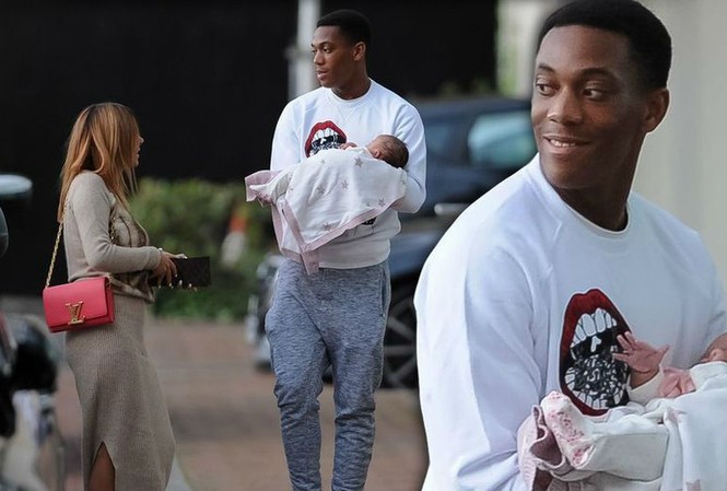 Vợ cũ Martial: 'M.U làm tan nát gia đình tôi' Samantha Jacquelinet tin rằng M.U là nguyên nhân khiến Martial biến chất.