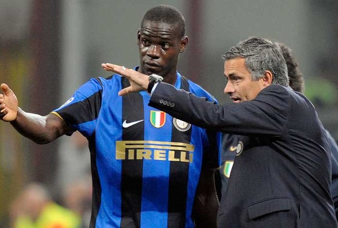 BẢN TIN Thể thao: Balotelli 'cầu viện' Mourinho Balotelli nhờ HLV Mourinho tư vấn tương lai.