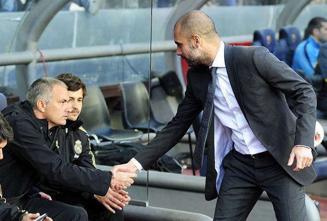 Cảnh sát lo sốt vó khi Mourinho đối đầu Guardiola Những cuộc đối đầu giữa Mourinho và Guardiola luôn rất căng thẳng.