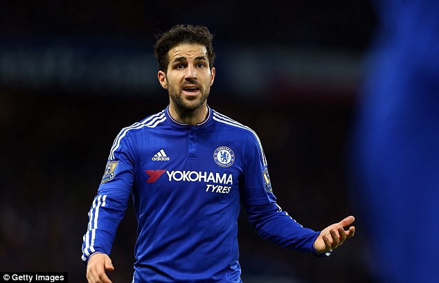 Chelsea tống Fabregas tới AC Milan vào tháng 1? Cesc Fabregas không còn tương lai tại Chelsea.