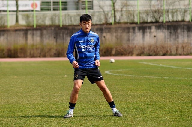 Bản tin Thể thao: CLB Hàn Quốc tự hào về phong độ của Xuân Trường Lãnh đạo CLB Incheon United khen ngợi phong độ của Xuân Trường.