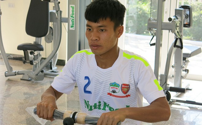 BẢN TIN Thể thao: U21 HAGL mất 2 trụ cột trước trận cầu sinh tử Lê Văn Sơn bất ngờ dính chấn thương.
