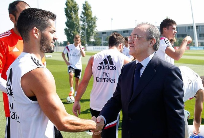 Real nghi ngờ Barcelona giật dây vụ Isco nổi loạn Isco khiến Chủ tịch Florentino Perez không hài lòng.