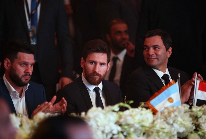 BẢN TIN thể thao: Messi được biệt đãi ở đẳng cấp hoàng gia Messi được biệt đãi như "vua" Ai Cập.