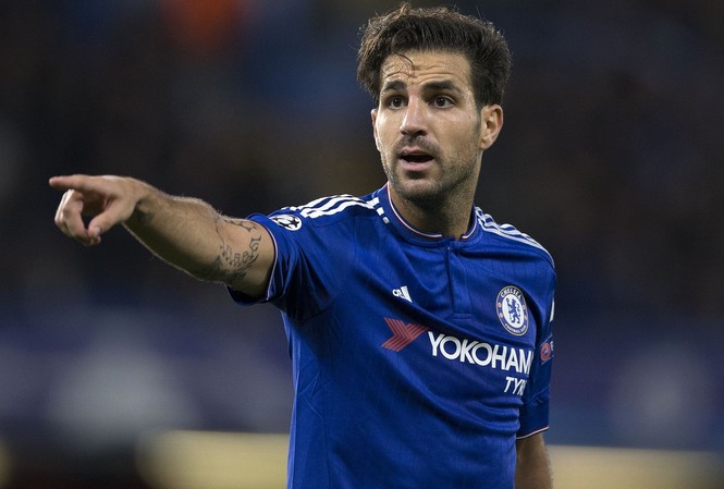 Rộ tin Mourinho đưa Fabregas tới M.U Fabregas có thể gia nhập M.U vào hè 2017.
