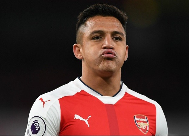 Đại gia châu Âu “đại chiến” vì Sanchez, Arsenal lo sốt vó Alexis Sanchez là mục tiêu săn đuổi của nhiều “đại gia” châu Âu.