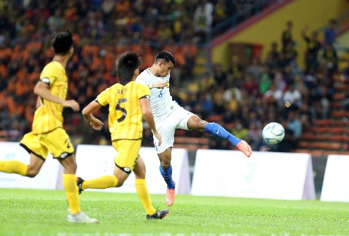 U22 Malaysia thắng nhọc ở trận ra quân SEA Games U22 Malaysia mở tỷ số ngay từ phút thứ 4 do công của Safawi Rasid. Ảnh: Vnexpress
