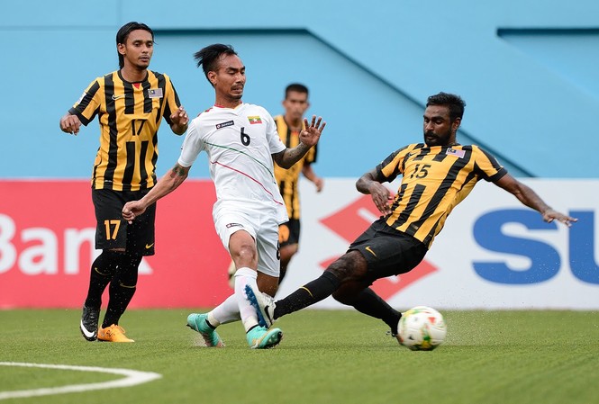 Thắng Myanmar 3-1, U22 Malaysia lấy vé vào bán kết Hạ gục U22 Myanmar, U22 Malaysia giành vé vào bán kết.