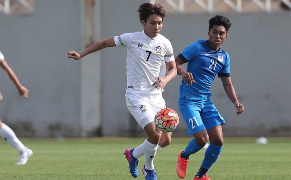 Vùi dập Brunei, U22 Lào thắp lại cơ hội giành vé bán kết U22 Lào có chiến thắng đậm 3-0 trước U22 Brunei.