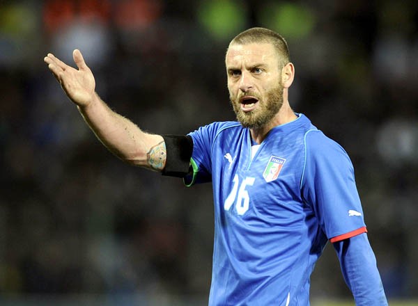 Italia lỡ hẹn World Cup, nhiều công thần giã từ đội tuyển Daniele De Rossi chia tay ĐTQG Italia.