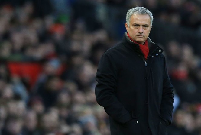 Bật mí 'khẩu quyết' của Mourinho giúp M.U thoát thua Burnley HLV Jose Mourinho.