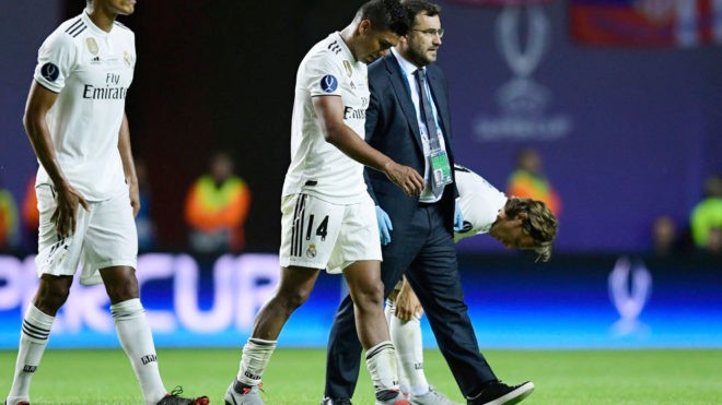 Real Madrid thiệt đơn, thiệt kép sau trận thua Atletico Casemiro dính chấn thương và phải nghỉ ít ngày.