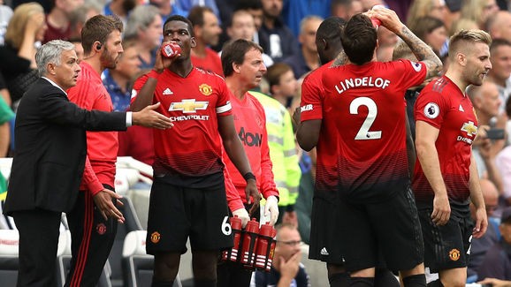 Thua Brighton, nội tình M.U nổi sóng ngầm HLV Jose Mourinho đối mặt tương lai u ám ở M.U.