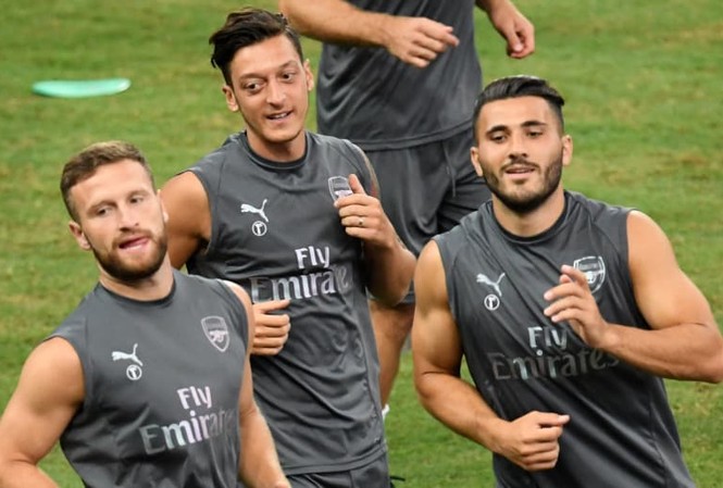 Đấu Leicester City, Arsenal đón cùng lúc 3 tin vui Mesut Ozil đã hoàn toàn bình phục chấn thương.