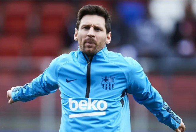 Hàng công Barcelona thở bằng lỗ mũi của Messi Lionel Messi "cân" cả hàng công Barcelona.