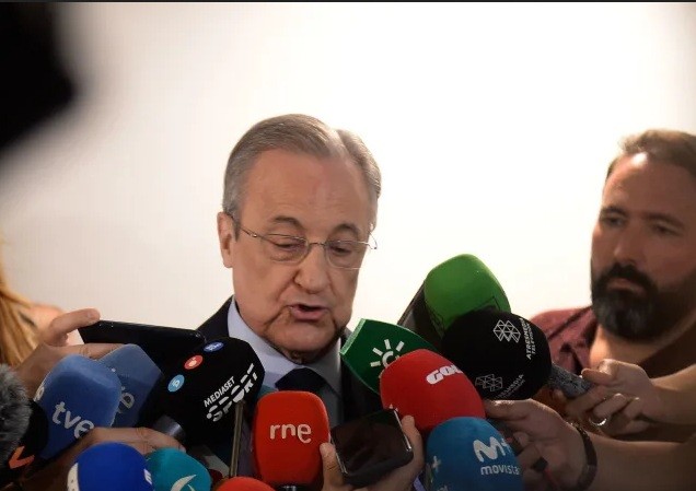 Real Madrid thanh lý hơn chục cầu thủ trong phiên chợ Hè Chủ tịch Florentino Perez mạnh tay thanh lý cầu thủ tại Real Madrid.