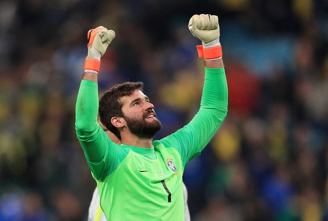 Chưa đá chung kết Copa America, thủ thành Brazil đã đoạt danh hiệu Alisson Becker chưa để thủng lưới bàn nào tại Copa America 2019.