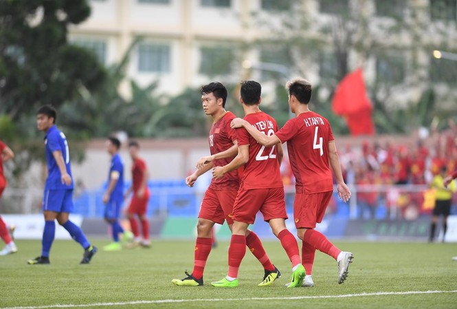 Cựu HLV Thái Lan chỉ ra “điểm tựa” giúp U22 Việt Nam vào bán kết U22 Việt Nam đã loại U22 Thái Lan khỏi SEA Games 30.
