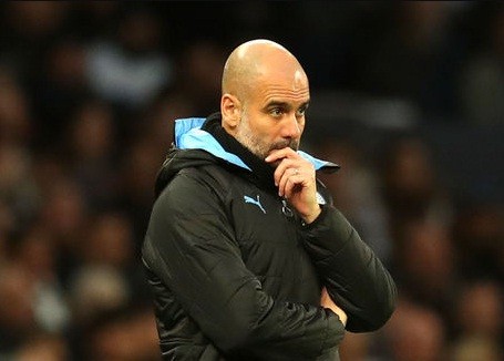 Thua Tottenham, HLV Guardiola 'nhốt' học trò suốt 45 phút HLV Guardiola rất thất vọng khi Man City thua Tottenham 0-2.