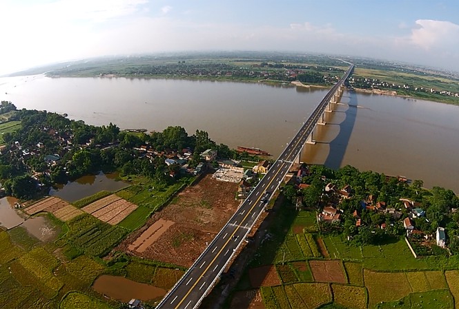 Hà Nội đưa ra 2 phương án quy hoạch hai bên sông Hồng Hà Nội yêu cầu việc nghiên cứu quy hoạch hai bên sông Hồng theo hướng tạo lập đô thị hiện đại