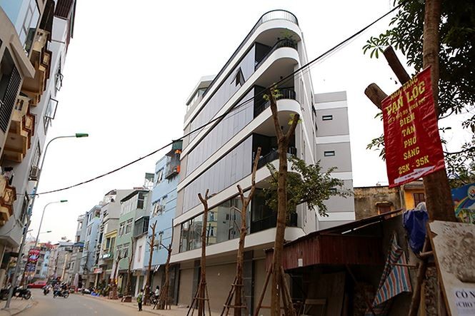 Giám đốc Sở Xây dựng 'quanh co' xử lý nhà sai phép, nhà siêu mỏng Giám đốc Sở Xây dựng 'quanh co' xử lý nhà sai phép, nhà siêu mỏng