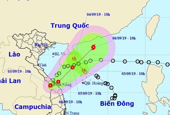 Áp thấp nhiệt đới kỳ dị 'đánh võng' vào đất liền, 10 địa phương cấm biển Áp thấp nhiệt đới sau khi "đánh võng" vào khu vực Thừa Thiên-Huế đến Quảng Nam dự báo sẽ vòng trở ra biển