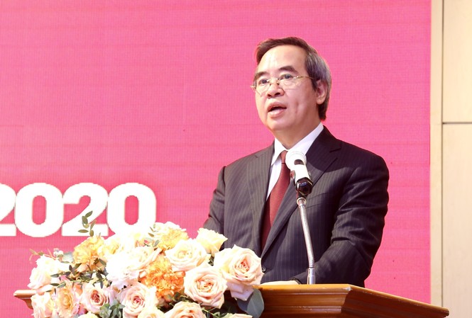 Hàng loạt doanh nghiệp Nhà nước lợi nhuận trên 1.000 tỷ đồng Ông Nguyễn Văn Bình, Ủy viên Bộ Chính trị, Bí thư Trung ương Đảng, Trưởng Ban Kinh tế Trung ương yêu cầu Đảng ủy Khối DN Trung ương tập trung chỉ đạo tiếp tục xử lý có hiệu quả, dứt điểm các dự án kém hiệu quả, thua lỗ.