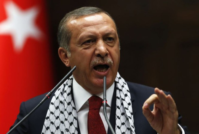 Thủ tướng Thổ Nhĩ Kỳ bị cảnh sát nghe lén điện thoại Thủ tướng Thổ Nhĩ Kỳ Tayyip Erdogan
