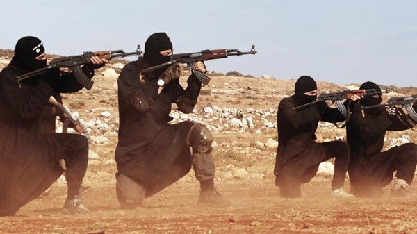 IS tấn công đẫm máu ở Iraq, 18 người thiệt mạng Phiến quân tổ chức Nhà nước Hồi giáo tự xưng (IS)