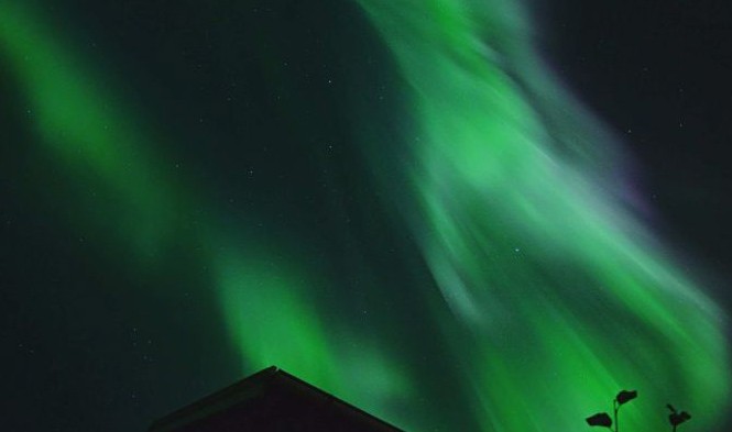 Iceland tắt đèn thủ đô để chứng kiến cảnh tượng kỳ thú Hiện tượng cực quang Borealis.