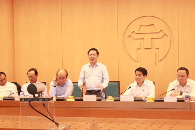 Bộ trưởng GTVT 'chốt' tháng 12 vận hành thương mại đường sắt Cát Linh Bộ trưởng Bộ GTVT Nguyễn Văn Thể khẳng định phải đưa đường sắt Cát Linh - Hà Đông vận hành trong tháng 12/2018.
