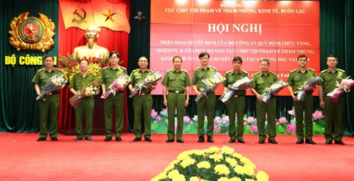 Bộ Công an bổ nhiệm 9 lãnh đạo cục cảnh sát điều tra về tham nhũng 9 lãnh đạo Cục CSĐT tội phạm kinh tế, tham nhũng và buôn lậu. Ảnh: Bộ Công an