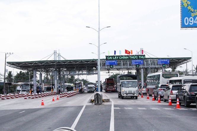 Ngày mai BOT Cai Lậy thu phí trở lại Trạm thu phí BOT Cai Lậy