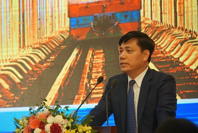 Đẩy nhanh đề án tái cơ cấu Tổng Cty Đường sắt Việt Nam Thứ trưởng GTVT Nguyễn Ngọc Đông phát biểu tại hội nghị