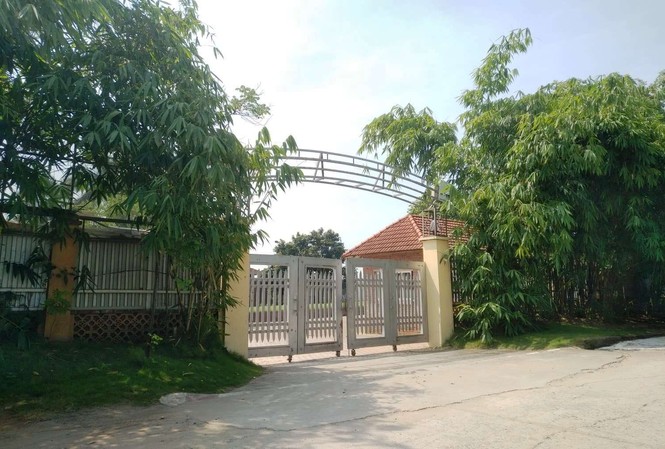 Gỡ tên 'Hoà Phát' khỏi khu sinh thái dưới cầu Vĩnh Tuy Gỡ tên 'Hoà Phát' khỏi khu sinh thái dưới cầu Vĩnh Tuy