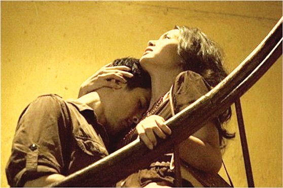 Phim Việt: Quá đà với sex và đồng tính Cảnh trong phim Chơi Vơi