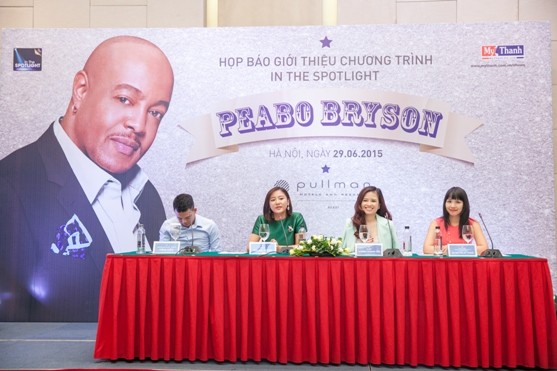 “Ông hoàng của những bản tình ca” Peabo Bryson đến Việt Nam Buổi họp báo giới thiệu chương trình.