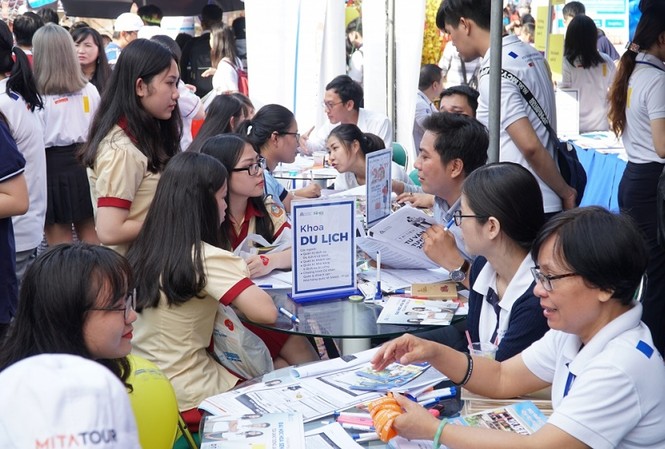 Nhiều trường đại học phía Nam công bố đề án tuyển sinh Nhiều trường đại học phía Nam công bố đề án tuyển sinh