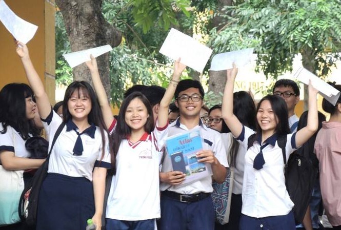 Hơn 36.000 thí sinh tham gia thi đánh giá năng lực Đại học Quốc gia TPHCM Hơn 36.000 thí sinh tham gia thi đánh giá năng lực Đại học Quốc gia TPHCM