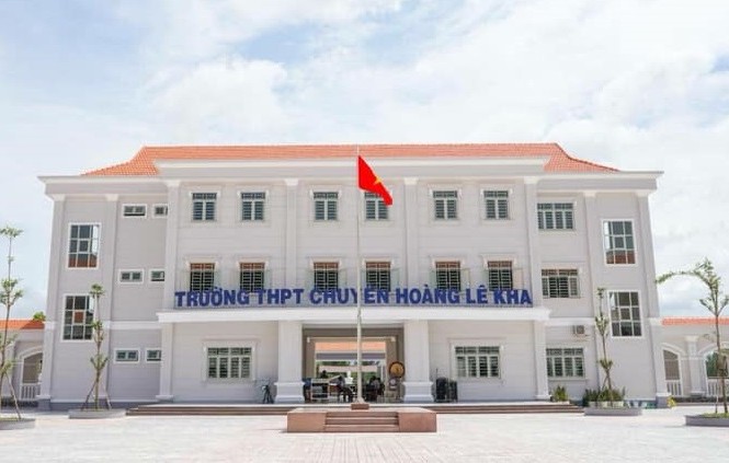 Một học sinh giỏi quốc gia phúc khảo tăng 20.5 điểm, sau khi nhận toàn điểm 0 Trường THPT Chuyên Hoàng Lê Kha, tỉnh Tây Ninh (ảnh internet)