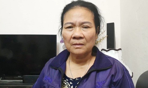 Bà mẹ 62 tuổi 'đội đơn' kêu oan cho mình và hai con ở Hà Nội Bà mẹ 62 tuổi 'đội đơn' kêu oan cho mình và hai con ở Hà Nội