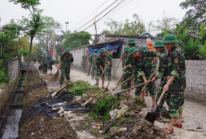 Giúp dân xây dựng nông thôn mới Giúp dân xây dựng nông thôn mới