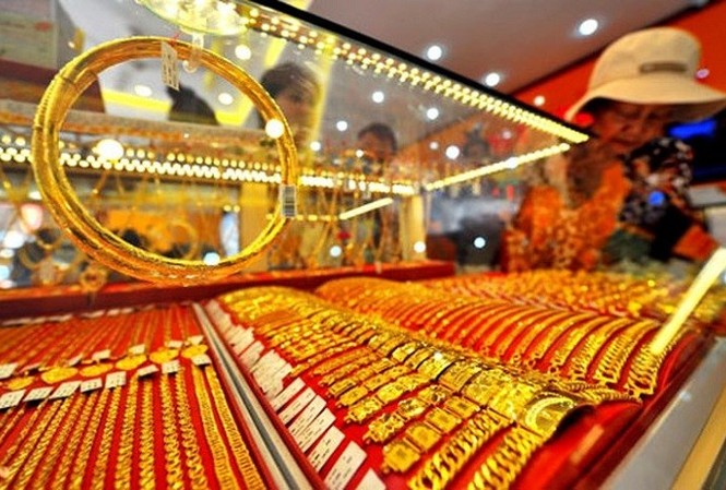 Giá vàng đồng loạt lao dốc Giá vàng đồng loạt lao dốc. ảnh minh hoạ