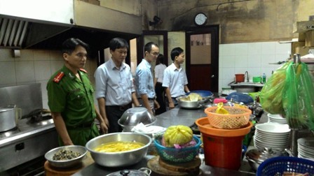 Đồng Tháp: Bảo đảm ATTP phục vụ Đại hội đại biểu Đảng bộ lần thứ X, nhiệm kỳ 2015 - 2020 Đồng Tháp: Bảo đảm ATTP phục vụ Đại hội đại biểu Đảng bộ lần thứ X, nhiệm kỳ 2015 - 2020