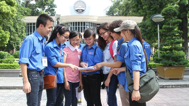 NHCSXH: hơn 3,3 triệu lượt học sinh, sinh viên nghèo được vay vốn học tập NHCSXH: hơn 3,3 triệu lượt học sinh, sinh viên nghèo được vay vốn học tập